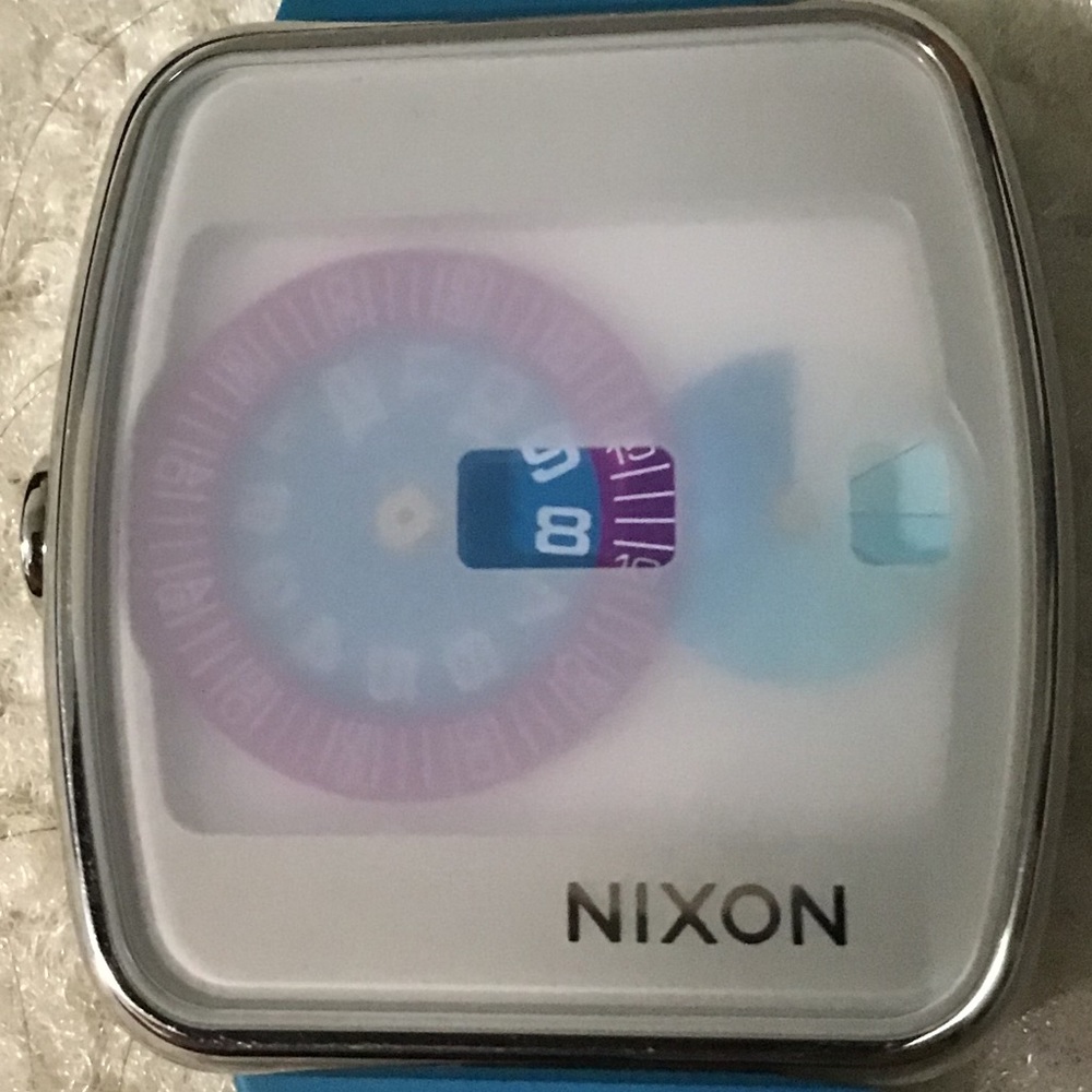 Nixon "The Iris" watch
